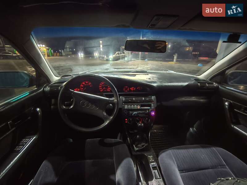 Седан Audi 100 1991 в Запоріжжі
