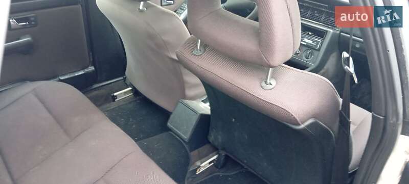 Седан Audi 100 1988 в Борисполе фото 7 Седан Audi 100 1988 в Борисполе