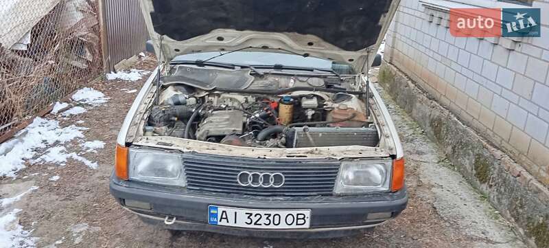 Седан Audi 100 1988 в Борисполе фото 5 Седан Audi 100 1988 в Борисполе