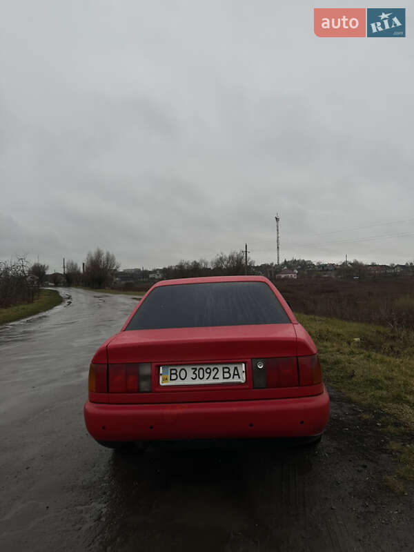 Седан Audi 100 1991 в Шумську