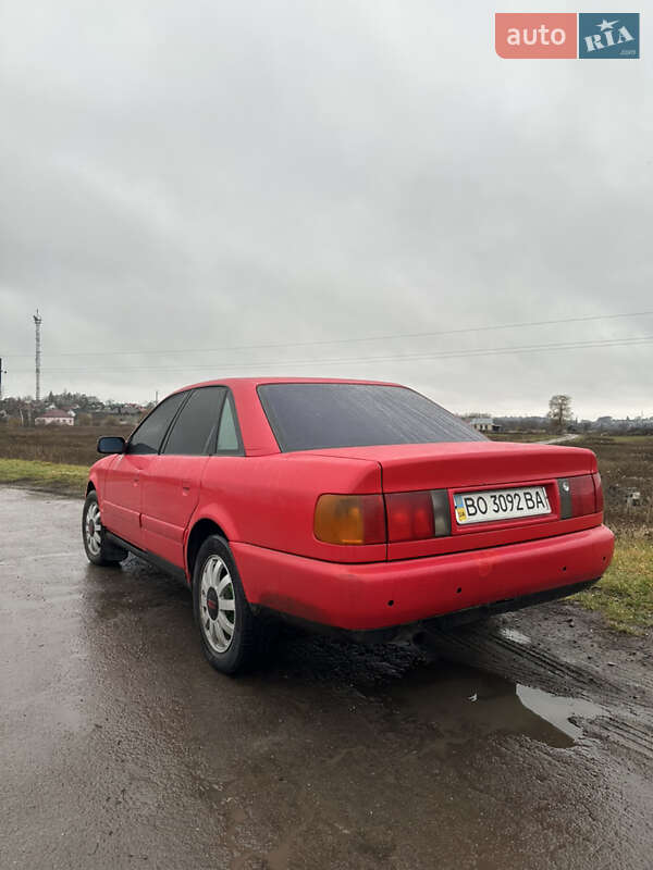 Седан Audi 100 1991 в Шумську
