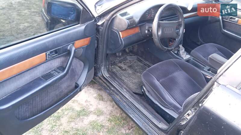 Седан Audi 100 1991 в Шостке