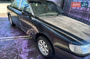 Седан Audi 100 1992 в Остроге