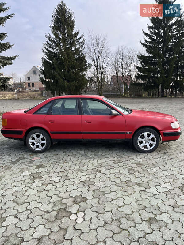 Седан Audi 100 1992 в Дубно