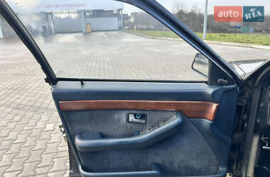 Седан Audi 100 1986 в Луцке