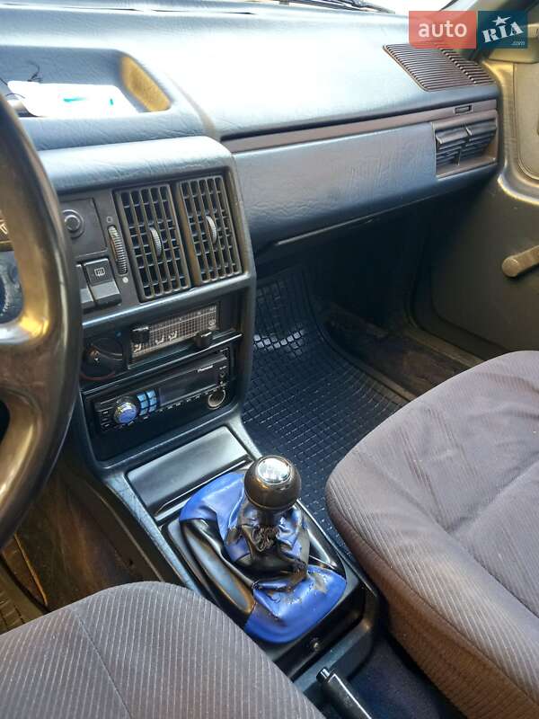 Седан Audi 100 1987 в Бродах фото 6 Седан Audi 100 1987 в Бродах