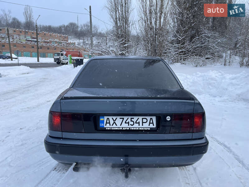 Седан Audi 100 1993 в Харькове