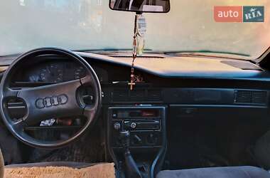 Седан Audi 100 1989 в Самборе