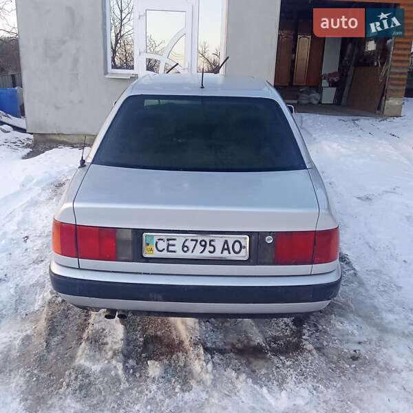 Седан Audi 100 1993 в Чернівцях