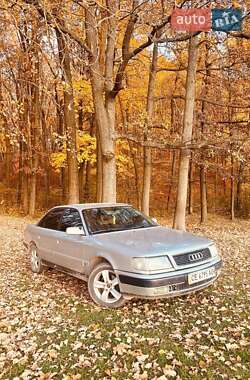 Седан Audi 100 1993 в Чернівцях