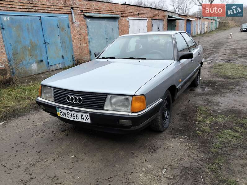 Седан Audi 100 1988 в Сумах