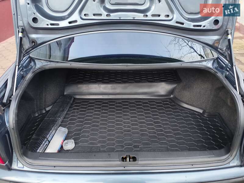 Седан Audi 100 1991 в Хмельницком