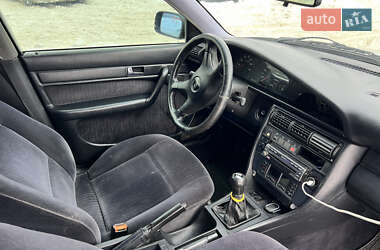 Седан Audi 100 1992 в Львове