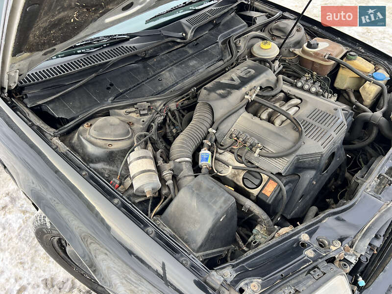 Седан Audi 100 1992 в Львове