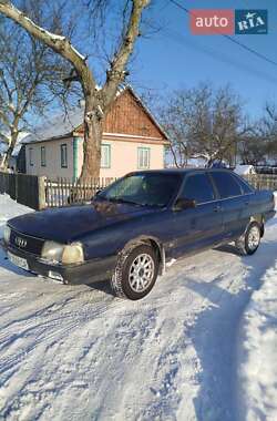 Седан Audi 100 1988 в Житомире
