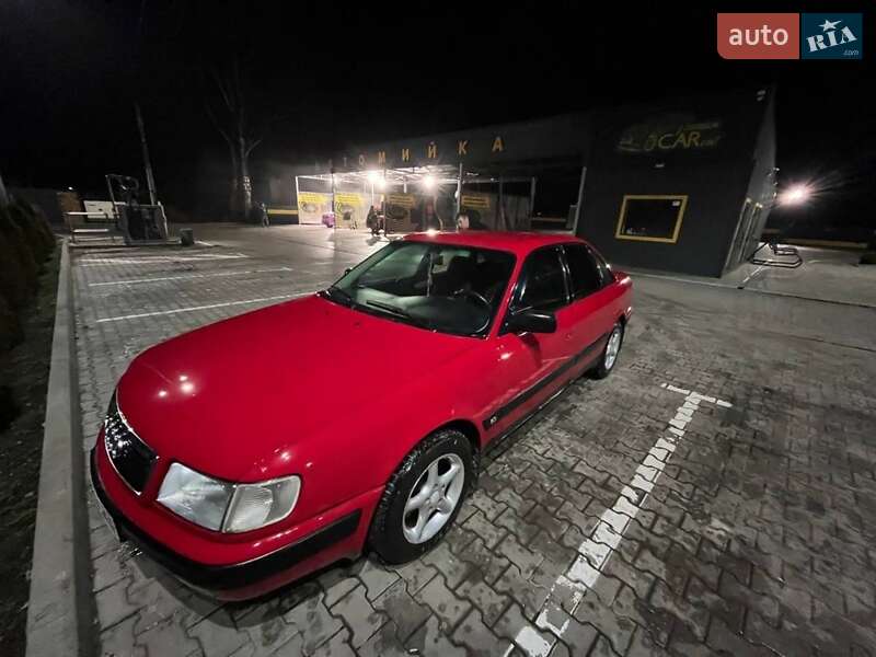 Седан Audi 100 1994 в Могилев-Подольске