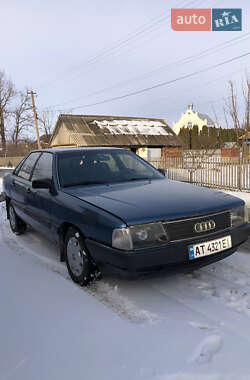 Седан Audi 100 1987 в Кіцмані