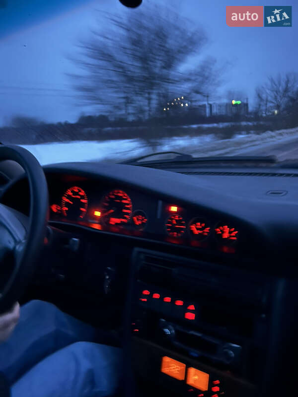 Седан Audi 100 1994 в Пустомытах