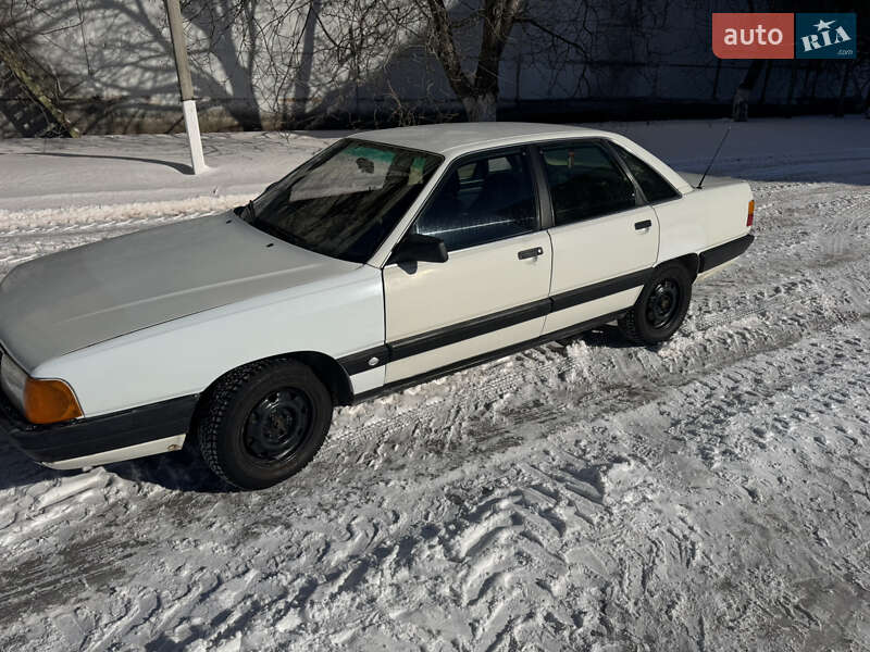 Седан Audi 100 1989 в Вінниці