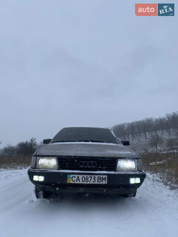 Седан Audi 100 1987 в Черкасах фото Седан Audi 100 1987 в Черкасах