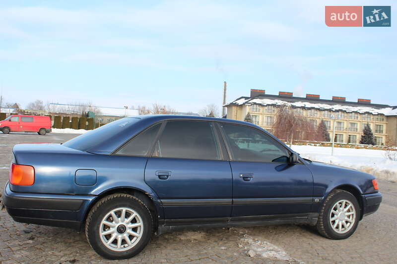 Седан Audi 100 1993 в Жовкве фото 5 Седан Audi 100 1993 в Жовкве