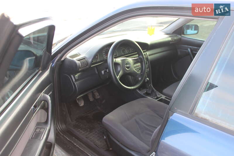 Седан Audi 100 1993 в Жовкве фото 10 Седан Audi 100 1993 в Жовкве