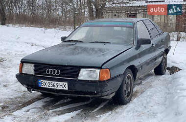 Седан Audi 100 1985 в Здолбунове