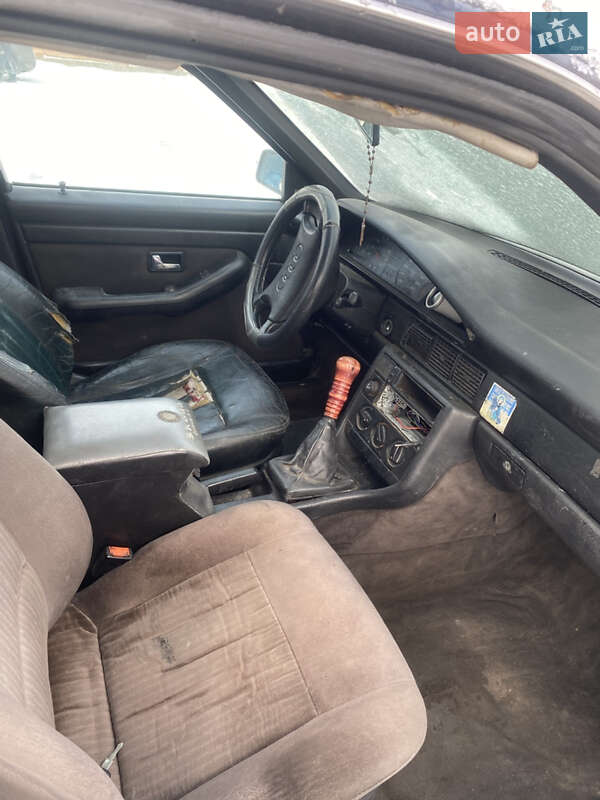 Седан Audi 100 1983 в Бердичеві фото 4 Седан Audi 100 1983 в Бердичеві