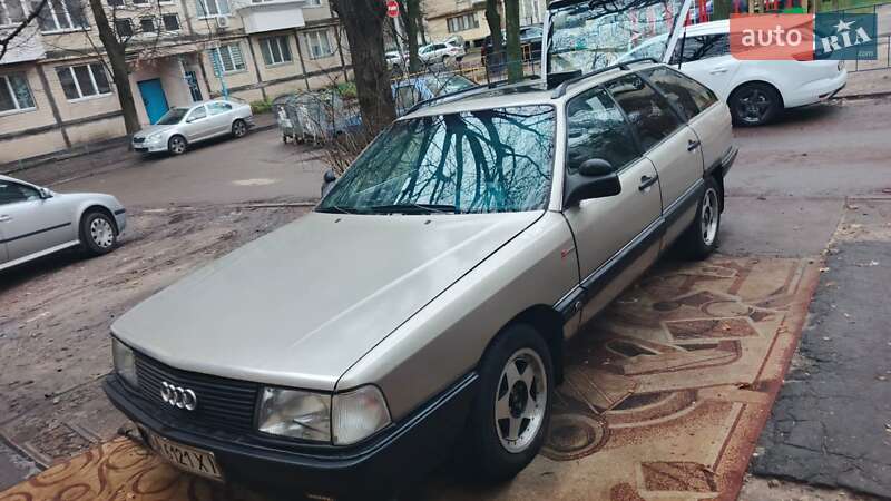 Универсал Audi 100 1983 в Киеве