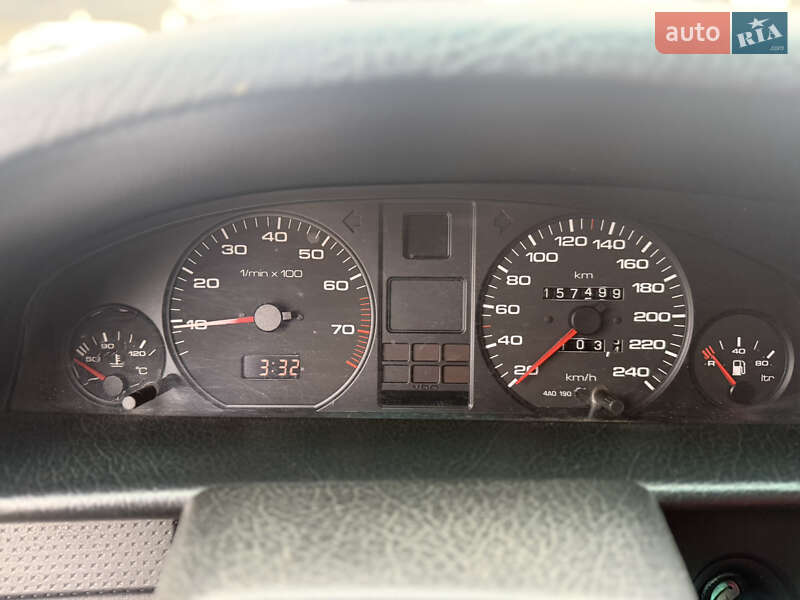 Седан Audi 100 1992 в Тячеве