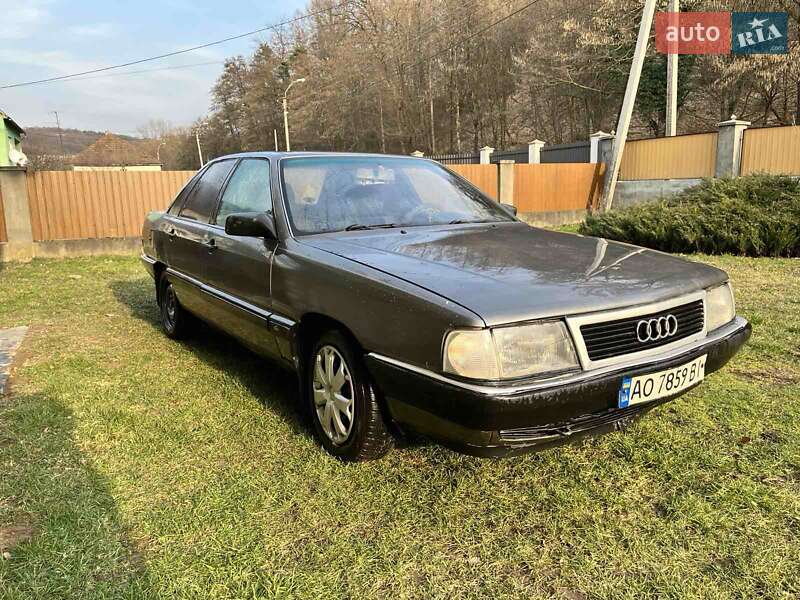 Седан Audi 100 1987 в Виноградові фото Седан Audi 100 1987 в Виноградові