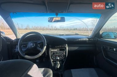 Седан Audi 100 1994 в Любешові