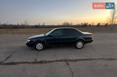 Седан Audi 100 1994 в Любешові