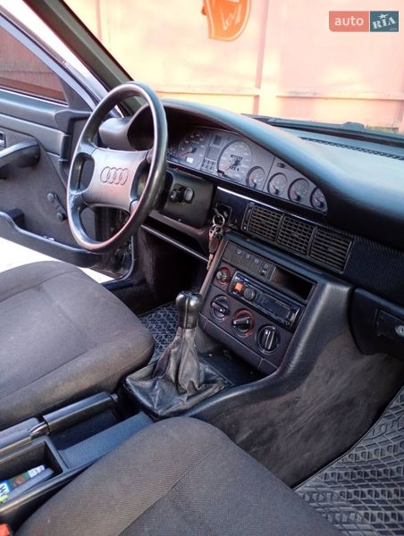 Седан Audi 100 1990 в Хмільнику