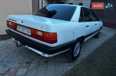 Седан Audi 100 1986 в Володимирі