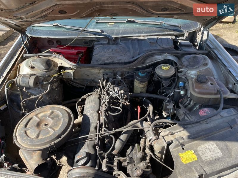 Седан Audi 100 1989 в Ровно