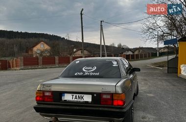 Седан Audi 100 1989 в Чорткове