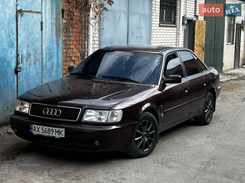 Audi 100 1993 Audi 100 1993