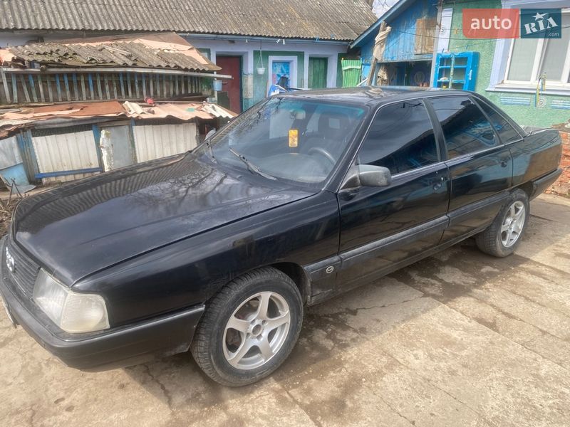 Седан Audi 100 1989 в Каменец-Подольском фото 2 Седан Audi 100 1989 в Каменец-Подольском