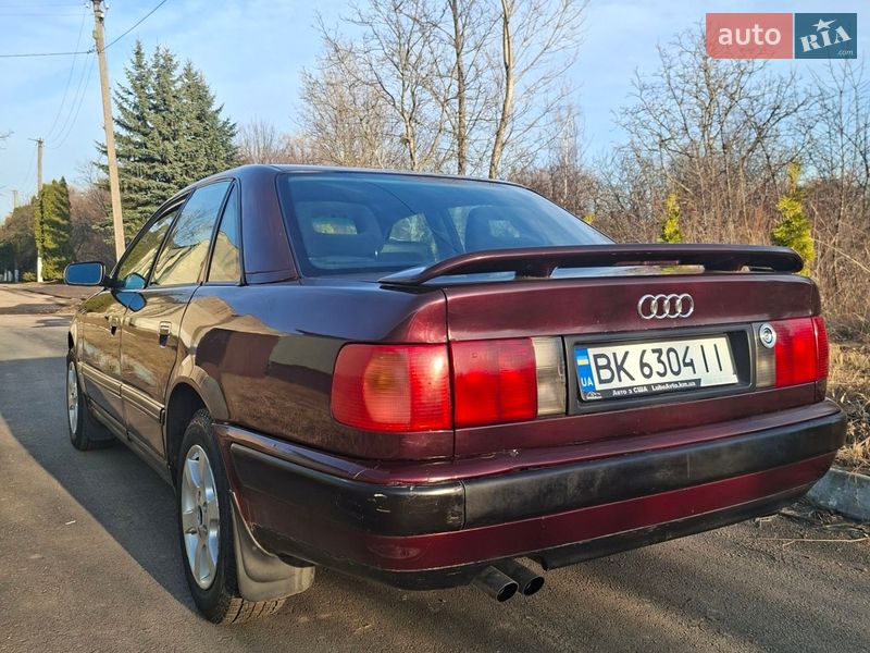 Седан Audi 100 1993 в Ровно