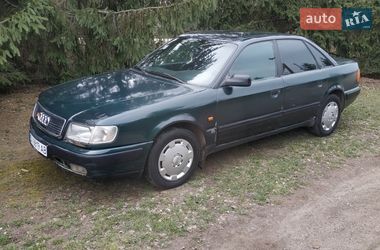Седан Audi 100 1992 в Киеве
