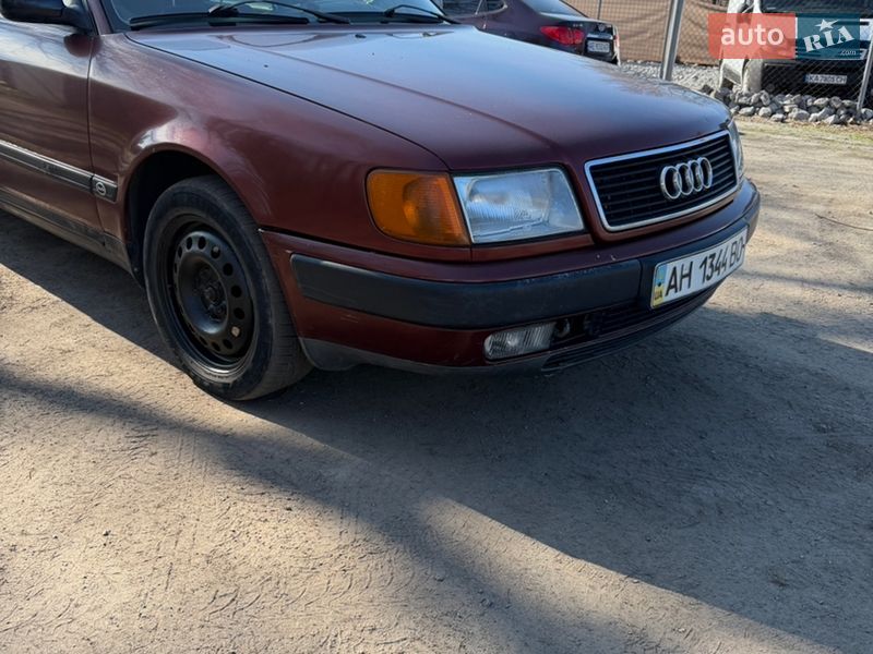 Седан Audi 100 1994 в Днепре