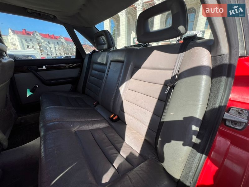 Седан Audi 100 1993 в Чернигове