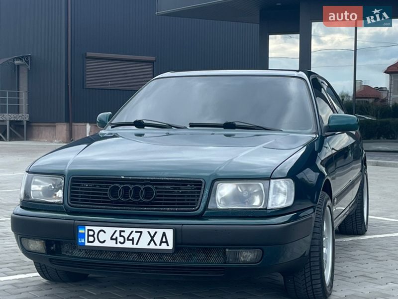 Седан Audi 100 1994 в Шептицькому