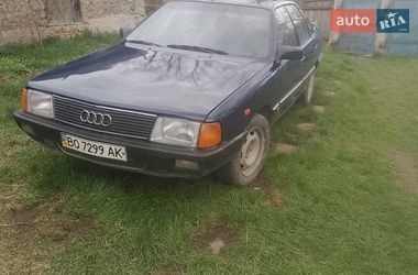 Седан Audi 100 1986 в Хотині Седан Audi 100 1986 в Хотині