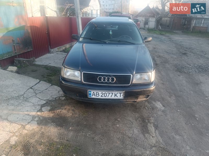 Седан Audi 100 1991 в Бару
