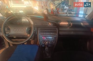Седан Audi 100 1991 в Бару