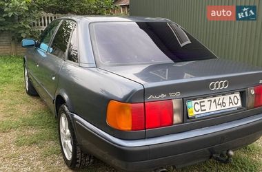 Седан Audi 100 1992 в Неполоковцах