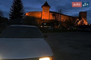 Седан Audi 100 1989 в Луцке
