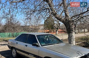 Седан Audi 100 1989 в Кривому Розі